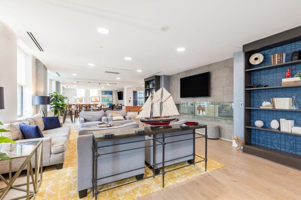 2Br Luxury Apartment With Rooftop Deck & Pool Baltimore Exterior photo